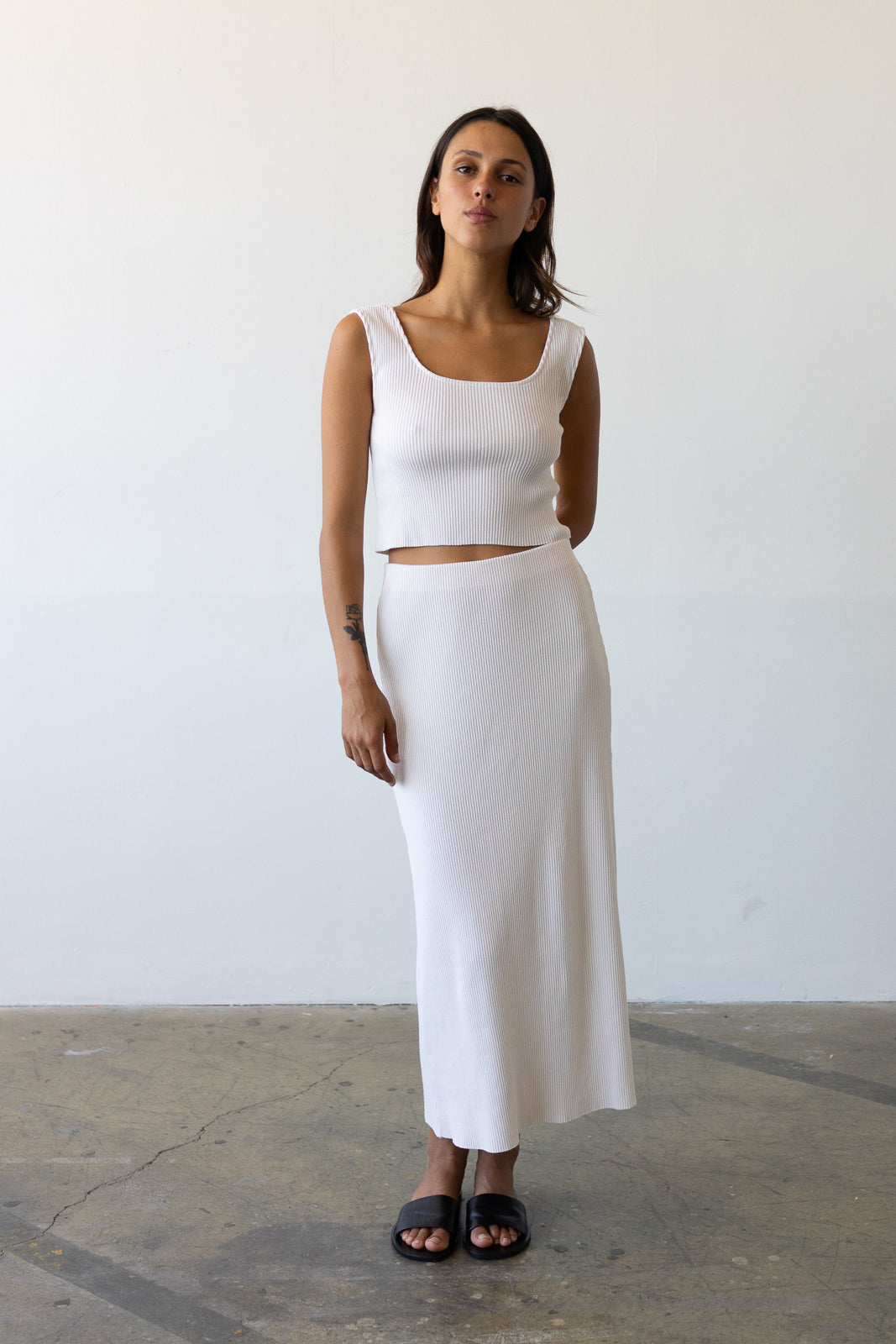 Ribbed Knit Midi Skirt in Lait