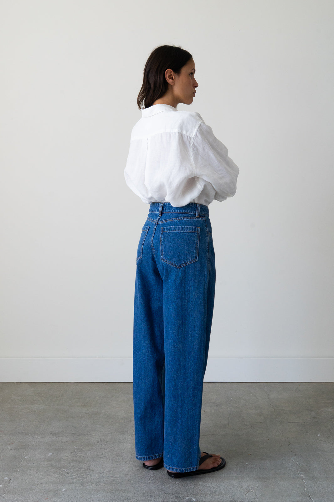 Wide Fit Jean in Medium Blue Denim